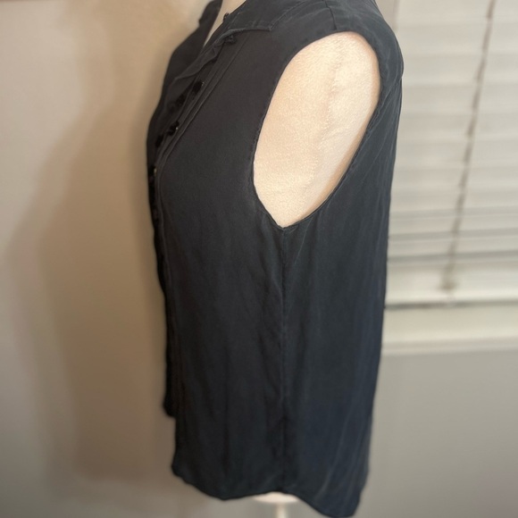 Maiyet Shirt Tail Top Blouse Blue Button
Up Sleeveless 38 Medium Silk - Picture 10 of 13